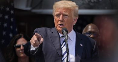 Donald Trump en su campo de golf en Bedminster (Nueva Jersey, EE.UU.), 7 de julio de 2021. Anuncia dsemanda contra Twitter, Facebook y Google