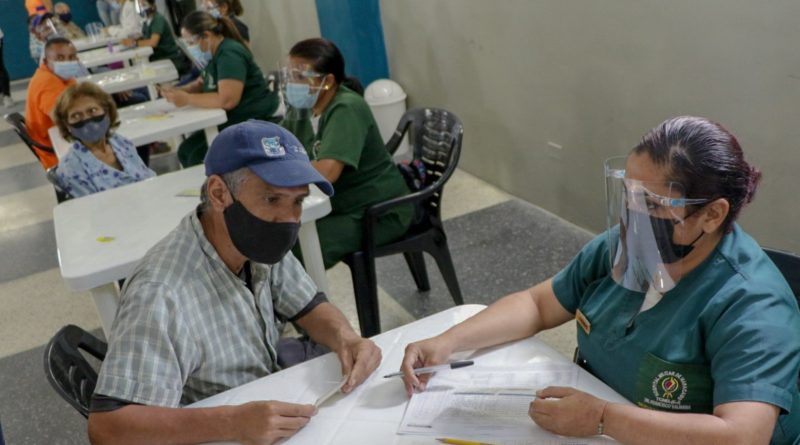 ZULIA | Nuevo centro de vacunación en el Círculo Militar de Maracaibo atienderá cada día a más de un millar de personas
