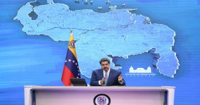 Presidente Maduro ofrece rueda de prensa a medios nacionales e internacionales