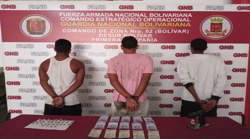 GNB detiene a tres integrantes del GEDO "Los Yovis" en Bolívar