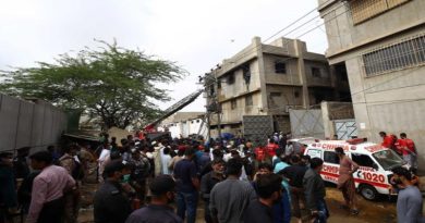 Al menos 15 muertos en un incendio en una fábrica de Pakistán