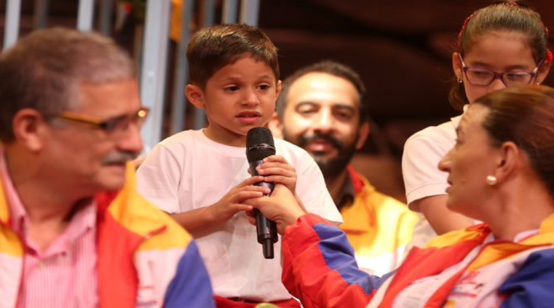 Niños, niñas y jóvenes del Movimiento César Rengifo participan en consulta del Proyecto de Ley de Teatro de la AN