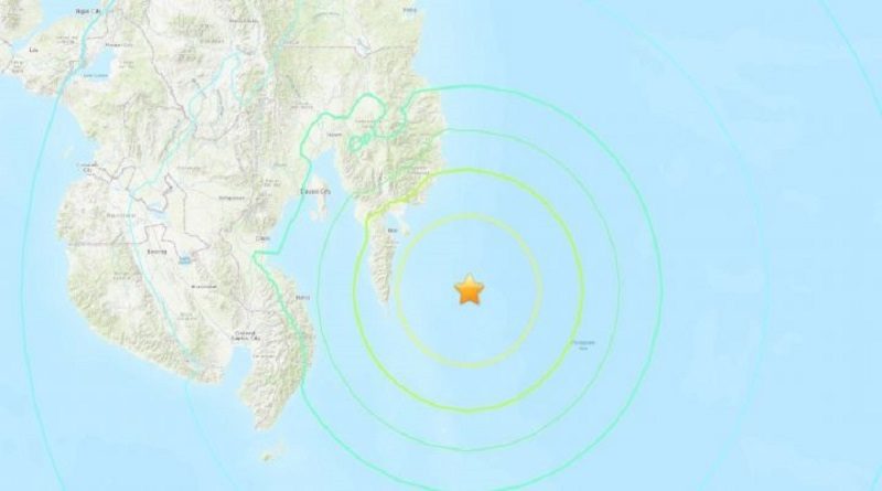 Emiten alerta de tsunami tras terremoto de magnitud 7.1 frente a las costas de Filipinas