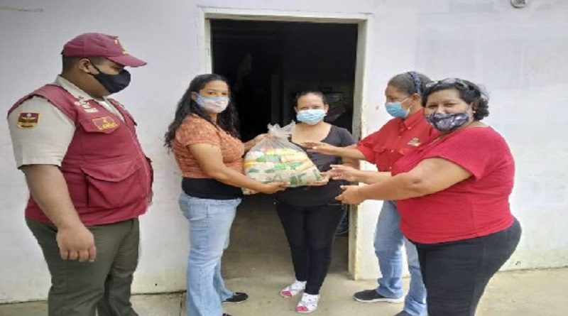 Mercal beneficia a 296 familias de Base de Misiones Socialistas La Orquídea en Maturín