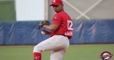 Senadores de Caracas conquista su décimo triunfo de la temporada tras derrotar 5-1 a los Samanes de Aragua