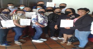 ados a egresados del Diplomado en Investigación, Comunicación y Activación de la Cultura Comunal
