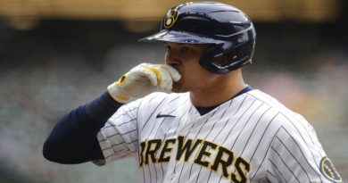 Avisaíl García despachó su jonrón 24 de la temporada ante Nacionales