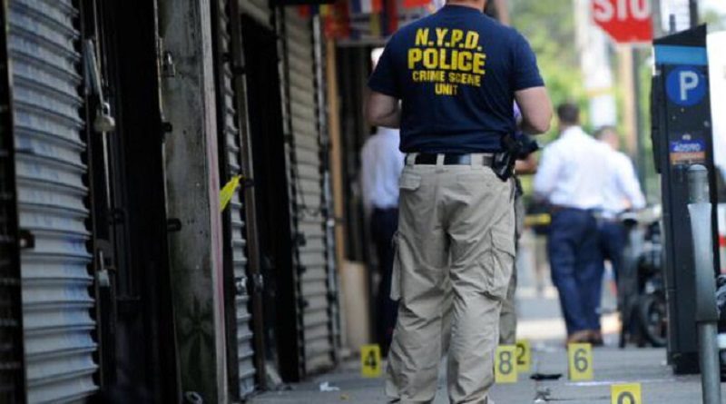 Tiroteos en Nueva York dejan al menos 2 muertos y 18 heridos