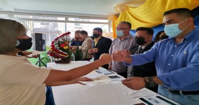 Estudiantes destacados de Ciudad Caribia optarán por becas de estudios profesionales en universidades de Rusia y China