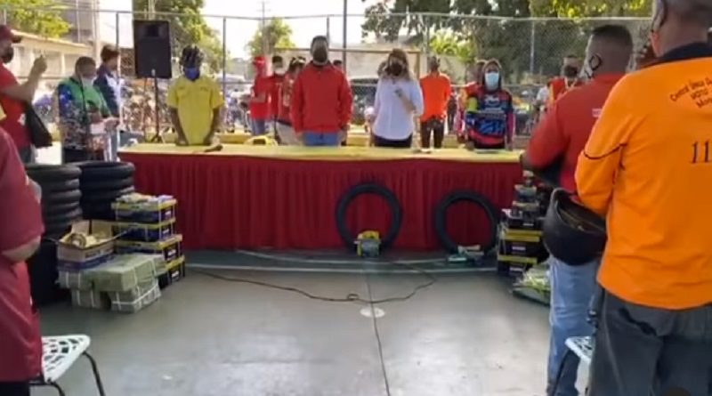Gobierno Bolivariano beneficia a motorizados con la entrega de 300 repuestos mecánicos en Monagas