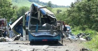 Accidente de bus deja 17 muertos y 20 heridos en Perú