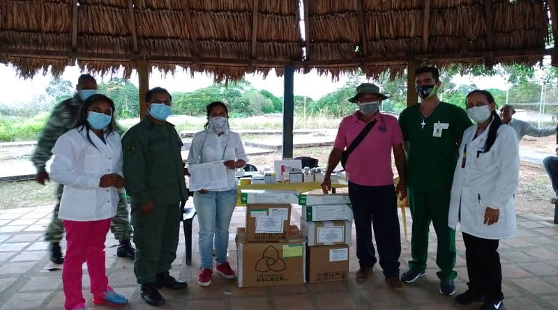 Entregan medicamentos y material médico quirúrgico a comunidades indígenas del estado Bolívar