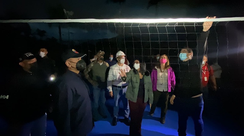Comisión Presidencial inspeccionó trabajos | Recupedas canchas, sistemas de tuberías y desmalezado de 90% de áreas verdes de la UCV