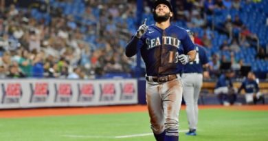Abraham Toro conectó su noveno cuadrangular de la campaña en victoria de Marineros ante Rayas