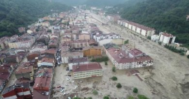 Al menos seis muertos dejan inundaciones en el norte de Turquía
