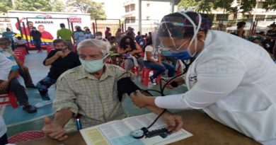 Familias aragüeñas de la Pedrera fueron beneficiadas con jornada de medicina integral