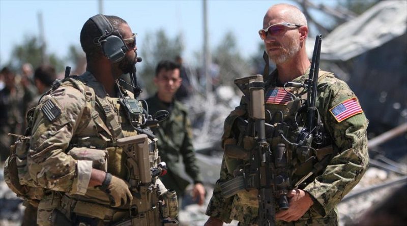 Fuerzas de EE.UU. en la sede de Unidades de Protección Popular (YPG, en kurdo) cerca de Al-Malikiya, Siria, 25 de abril de 2017. (Foto: Reuters)