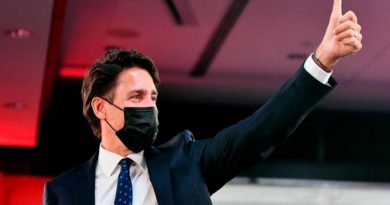 Justin Trudeau consigue tercer mandato pero no logra la mayoría parlamentaria en las elecciones generales en Canadá