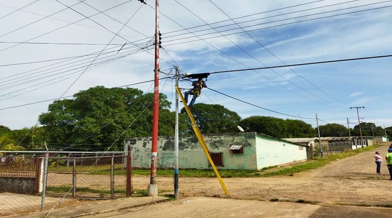 Activan telefonía e Internet a 220 familias de Guárico
