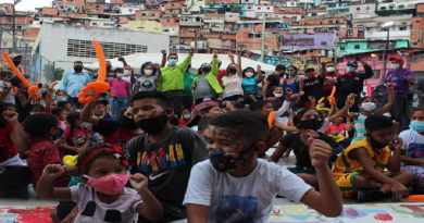Realizan actividad cultural en la comunidad Villa Zoila de la Cota 905