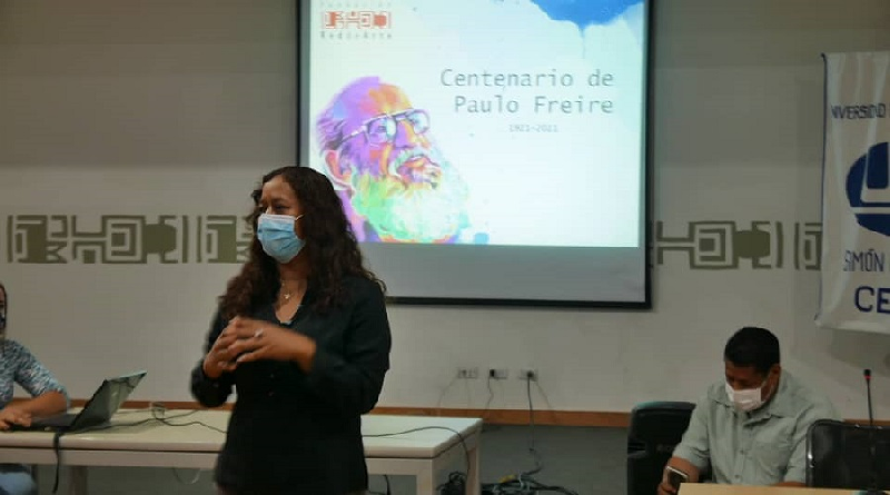 Comunidad de Aprendizaje de Caracas presentó el Conversatorio "9 Ensayos sobre la Realidad Artesanal"