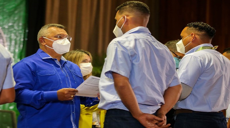 Corpoelec e INCES firman convenios para la formación de la fuerza trabajadora del SEN