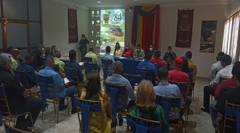 MinComercio y sectores económicos establecen mesas de concertación de precios en el estado Delta Amacuro