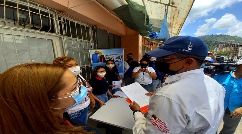 Programa de atención integral permanente beneficia a más de 3 mil personas de Ciudad Tiuna
