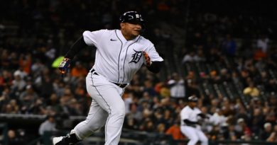 Miguel Cabrera conectó 3 imparables y empujo 4 en la victoria de Tigres 5-1 ante Kansas