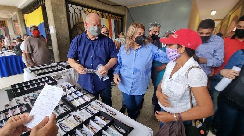 Jornada de Atención Integral atendió educadores del estado La Guaira