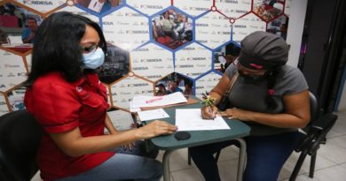 Emprendedoras de Aragua reciben créditos por más de Bs.32 milardos de Fondasa
