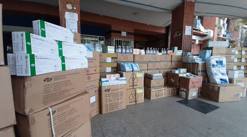Entregan insumos en el hospital universitario Dr. Luis Razetti de Anzoátegui