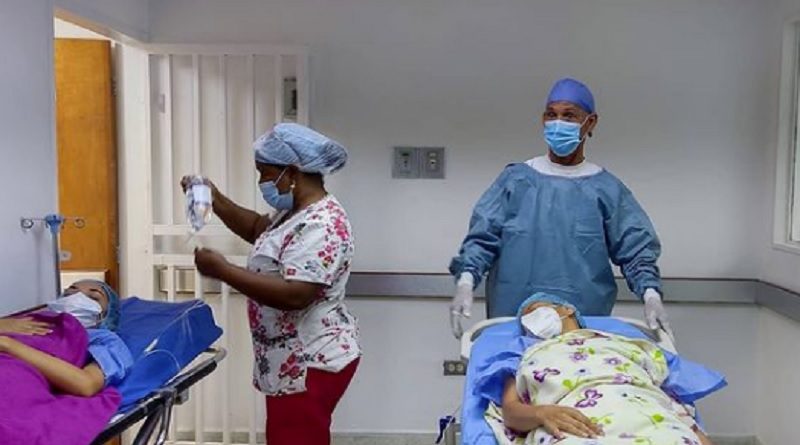 Gobierno Bolivariano beneficia a 18 mujeres con jornada de esterilización en La Guaira