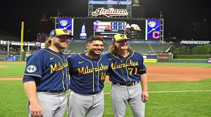 Careta venezolano Omar Narváez entra en el libro de récords de las grandes ligas