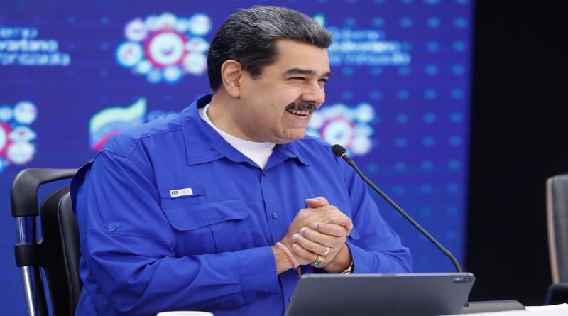 Presidente Maduro insta a la población venezolana a seguir cuidándose de la COVID