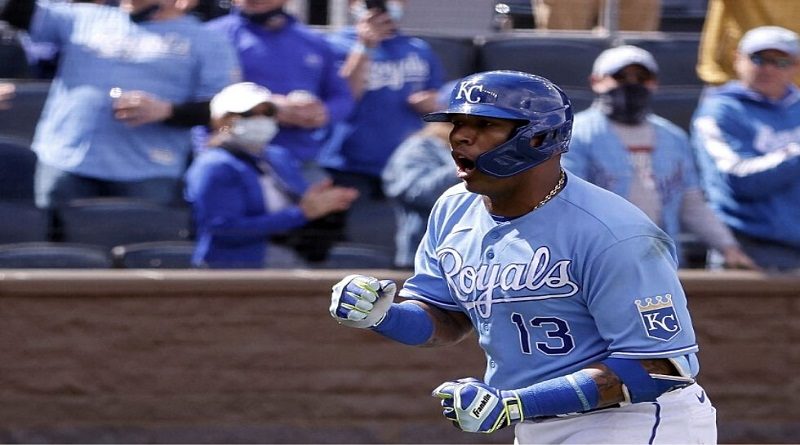 Salvador Pérez dio su estacazo número 41 de la zafra ante Medias Blancas de Chicago
