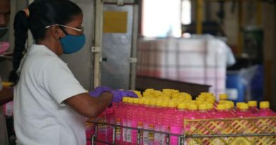 ARAGUA | Más de 240 trabajadores de la empresa Tapa Amarilla avanzan en los procesos productivos de artículos de limpieza