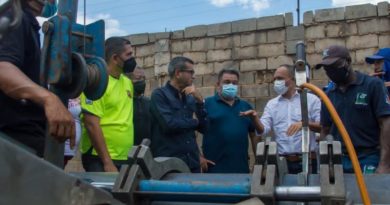 3.784 familias de Maracaibo serán beneficiadas con la construcción de tubería de agua potable