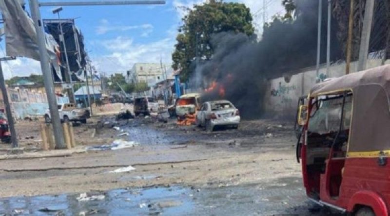 Explosión de carro bomba deja al menos 8 personas fallecidas en Somalia
