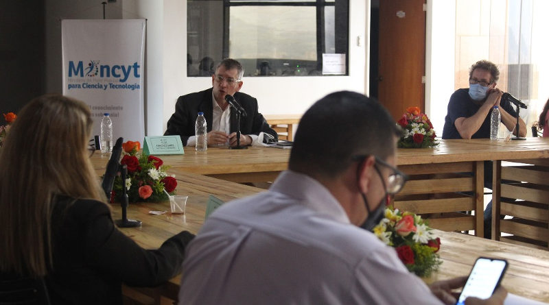 Discuten proyectos científicos para impulsar aparato productivo venezolano
