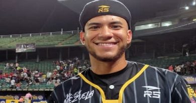 Ángel Aponte bateó la escalera y los Leones vencieron 10-7 a los Caribes