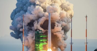 Corea del Sur lanza su primer cohete espacial de fabricación propia