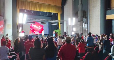 Juramentan Comando Nacional de Campaña de Comunicación Aristóbulo Istúriz rumbo a elecciones del 21NOV