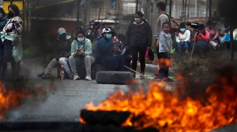 Protesta por el incremento del combustible en Ecuador deja al menos 37 detenidos y cinco heridos