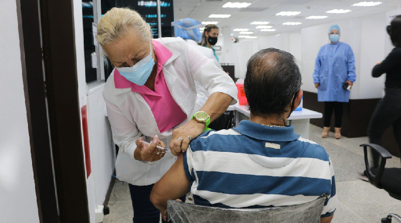 Más de 400 vacunas contra la COVID han sido aplicadas en jornadas de inmunización en el INTT