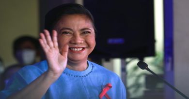 La vicepresidenta Leni Robredo anuncia su candidatura a la presidencia de Filipinas