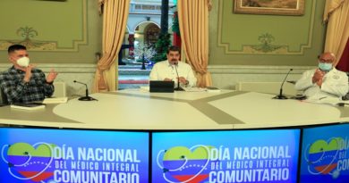 Jefe de Estado en Día del Médico Integral Comunitario: Médico graduado, médico en posgrado, esa es la consigna