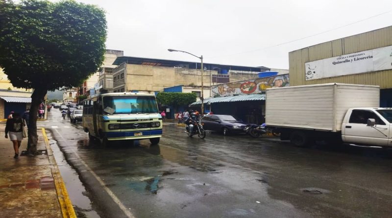 Rechazan aumento del pasaje urbano en Los Teques
