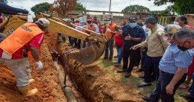 Inspeccionan construcción de acueducto Las Trinitarias para el restablecimiento del suministro de agua en Maracaibo