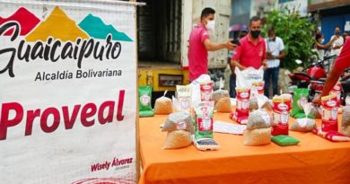 Guaica-Bus beneficia a un aproximado de 100 personas con la venta de productos cárnicos